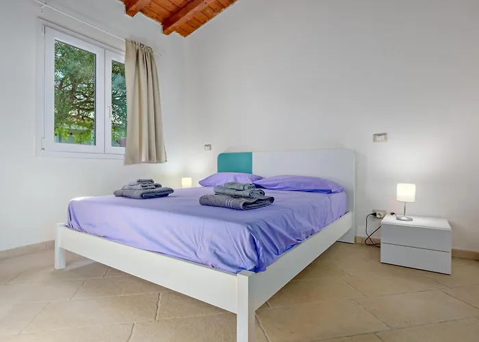 Stazzu Gallurese Casa de Férias *